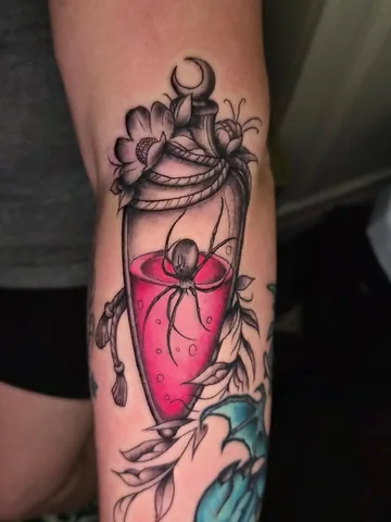Featured tattoo by Parris
