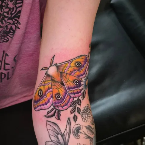 Featured tattoo by Parris